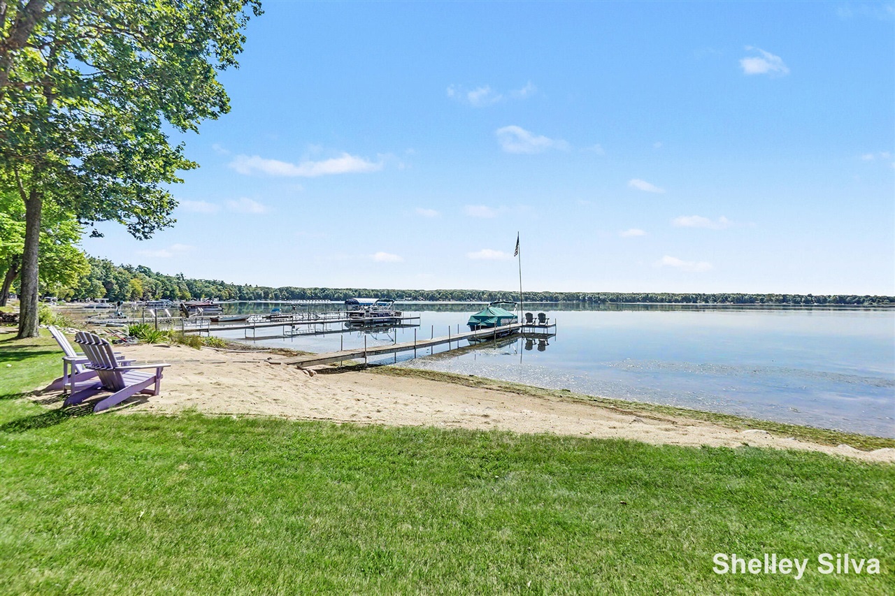 Photo 2 of Single family home for sale at 3220 Wolf Lake Dr, Baldwin, MI 49304 | MLS# 70558809 | Listing updated on 2026-09-21