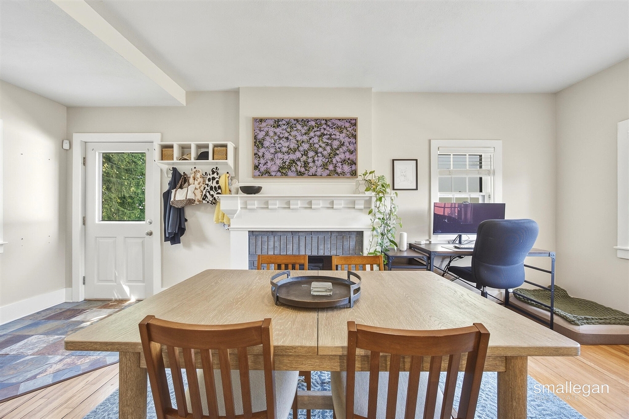 Photo 3 of Single family home for sale at 439 Lyon St, Grand Rapids, MI 49503 | MLS# 70558845 | Listing updated on 2026-09-16