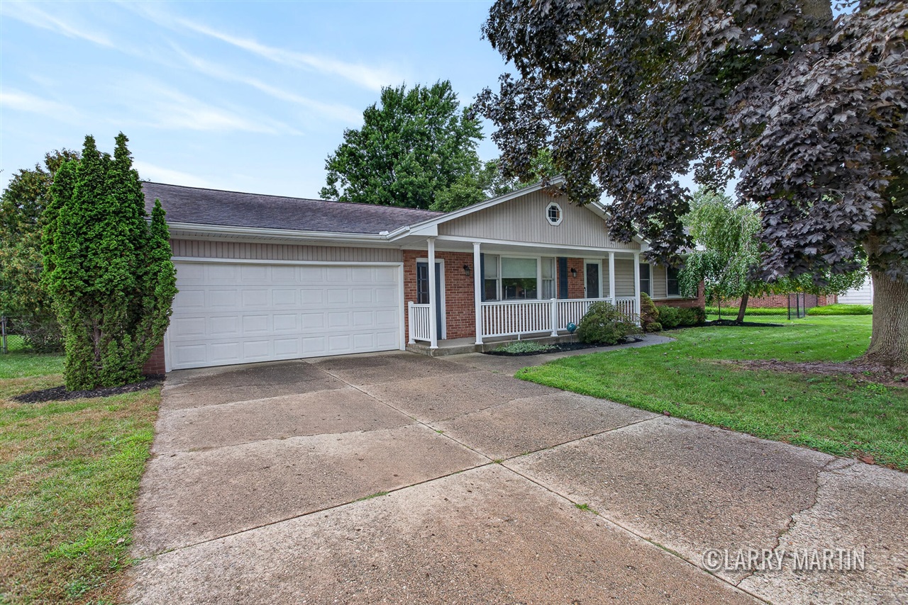 Photo 3 of Single family home for sale at 3649 Aspen Ct, Grandville, MI 49418 | MLS# 70558856 | Listing updated on 2026-09-16