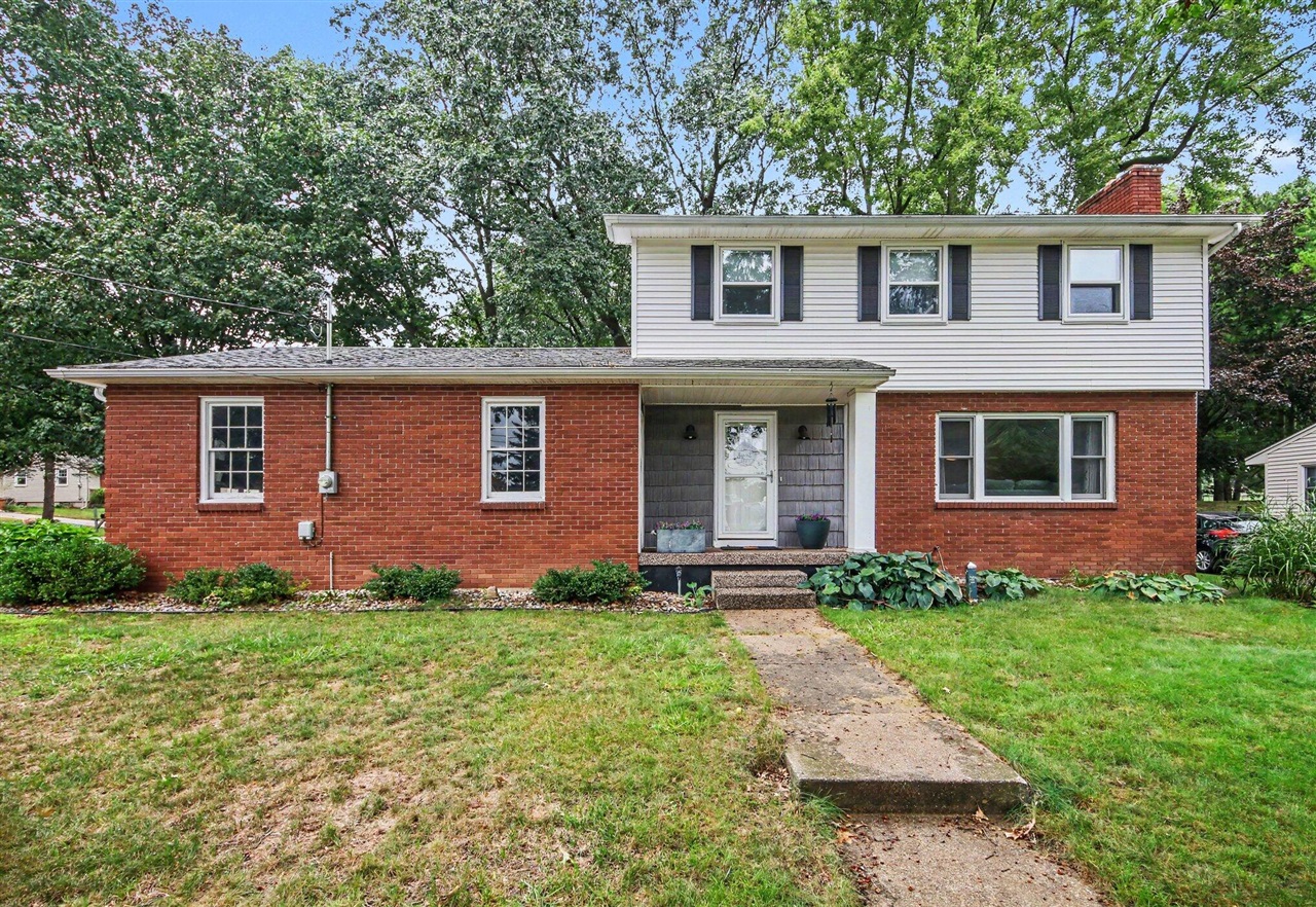 Photo 1 of Sale Pending at 2623 Valley Ave, Grand Rapids, MI 49544 | MLS# 70558899 | Listing updated on 2026-09-18