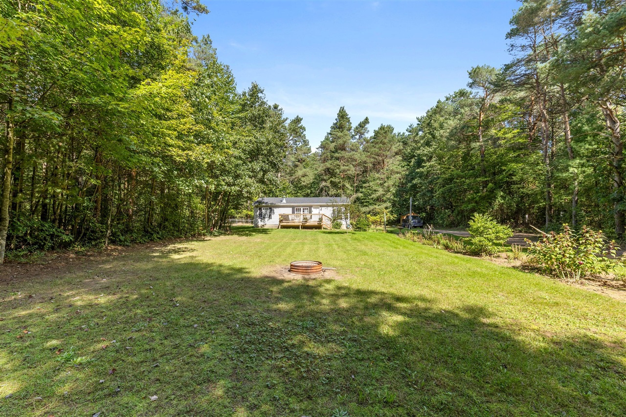 Photo 3 of Single family home for sale at 13113 Pinewood St, Gowen, MI 49326 | MLS# 70558918 | Listing updated on 2026-09-16