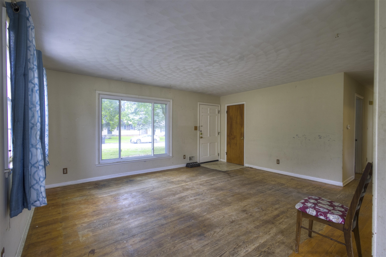Photo 4 of Single family home for sale at 3714 Collingwood Ave, Wyoming, MI 49519 | MLS# 70558926 | Listing updated on 2026-09-18
