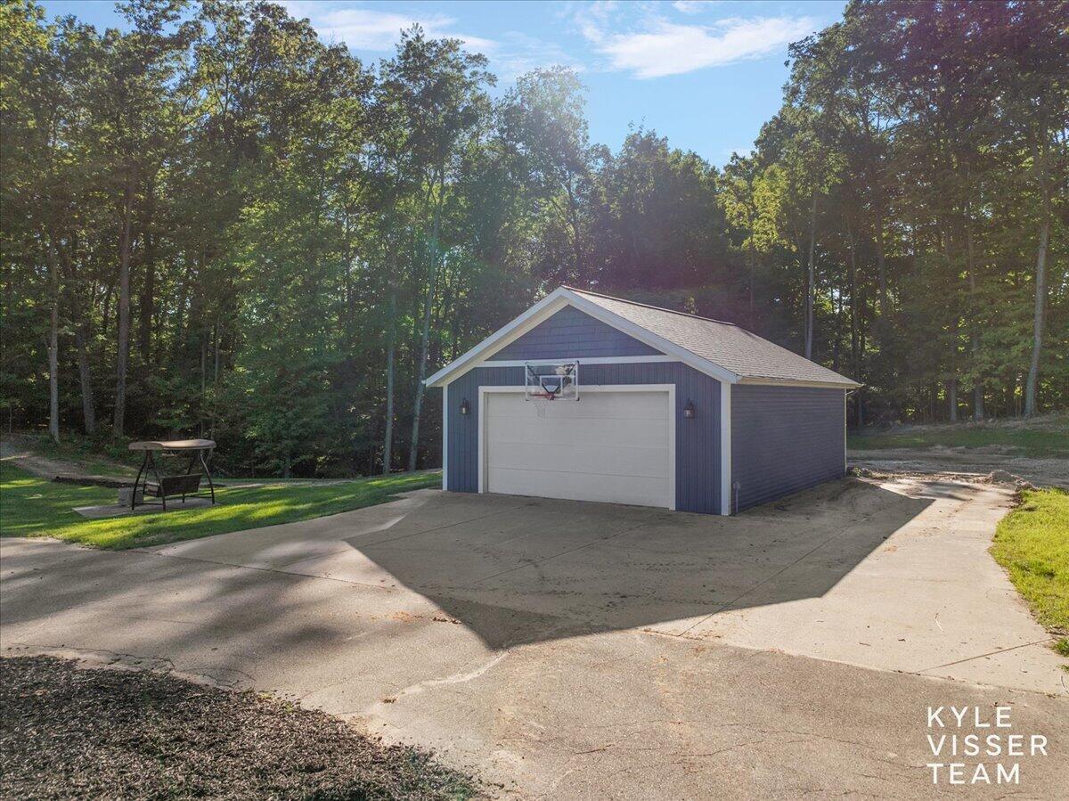 Photo 4 of Single family home for sale at 7290 Knapp St, Ada, MI 49301 | MLS# 70558988 | Listing updated on 2026-09-16