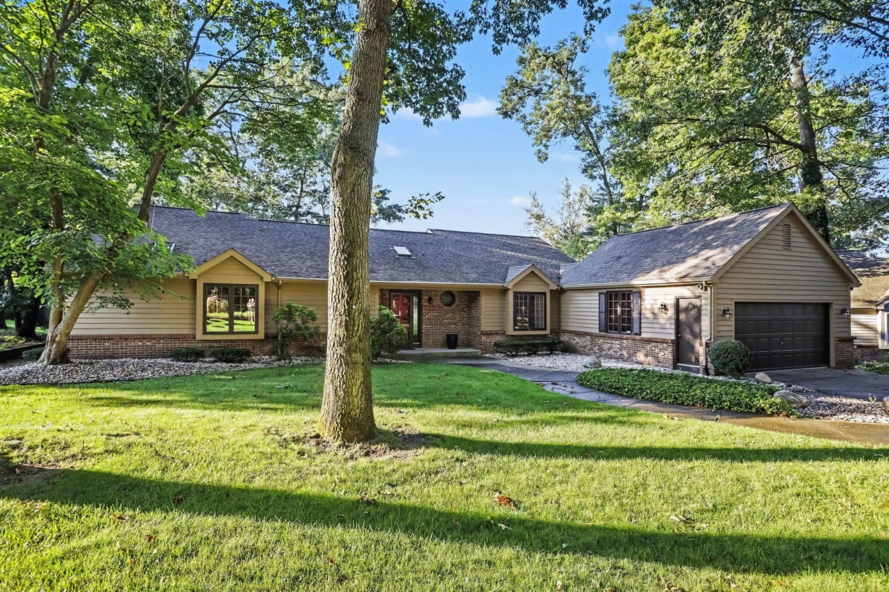 Photo 2 of Condo for sale at 7782 W Saint Andrews Cir, Portage, MI 49024 | MLS# 70559028 | Listing updated on 2026-09-18