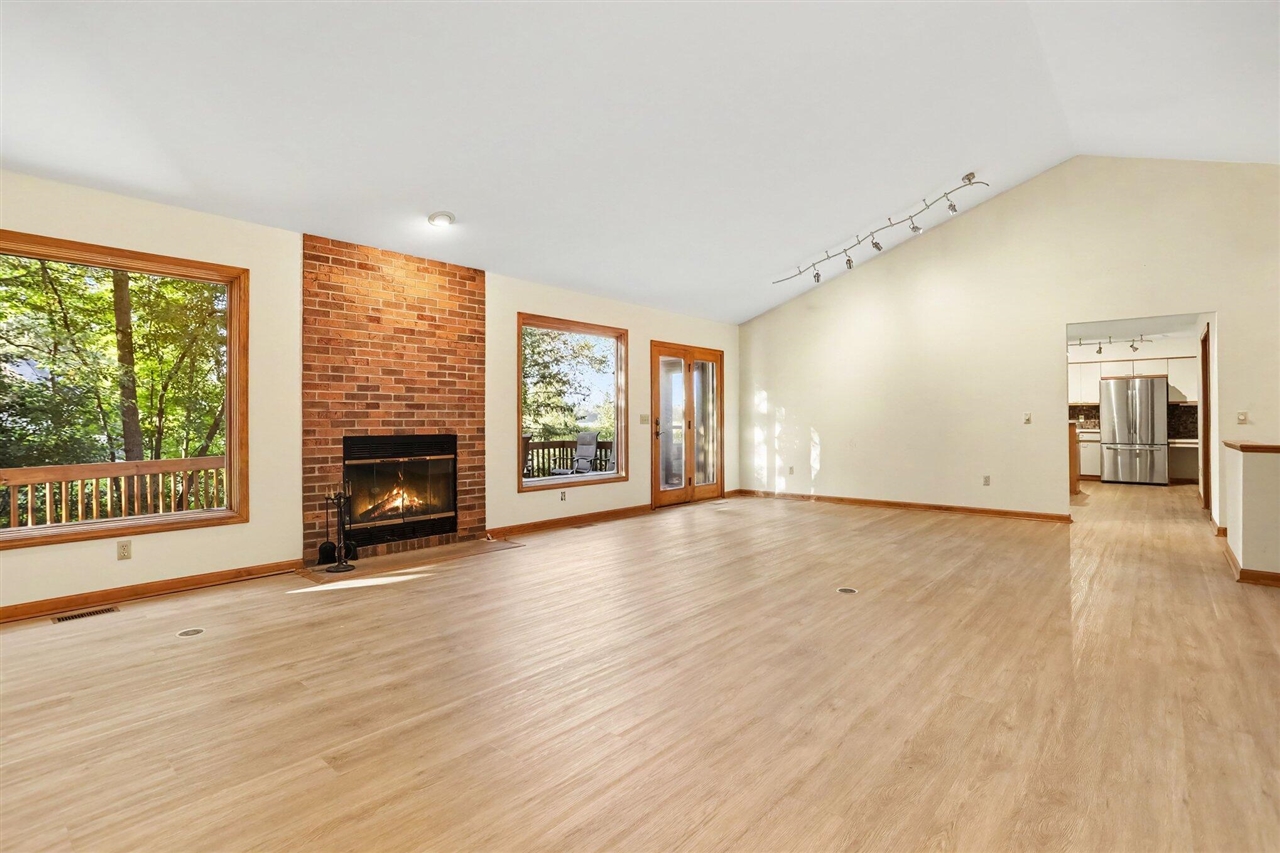Listing Photo 5 - Condo for sale in building located at 7782 W Saint Andrews Cir, Portage, MI 49024