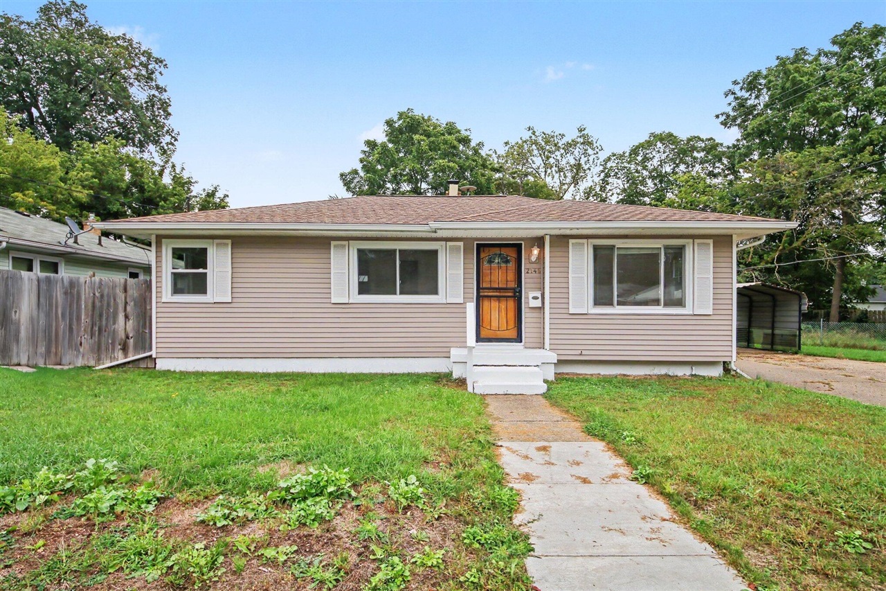 Photo 1 of Single family home for sale at 2146 Godfrey Ave, Wyoming, MI 49509 | MLS# 70559053 | Listing updated on 2026-09-19