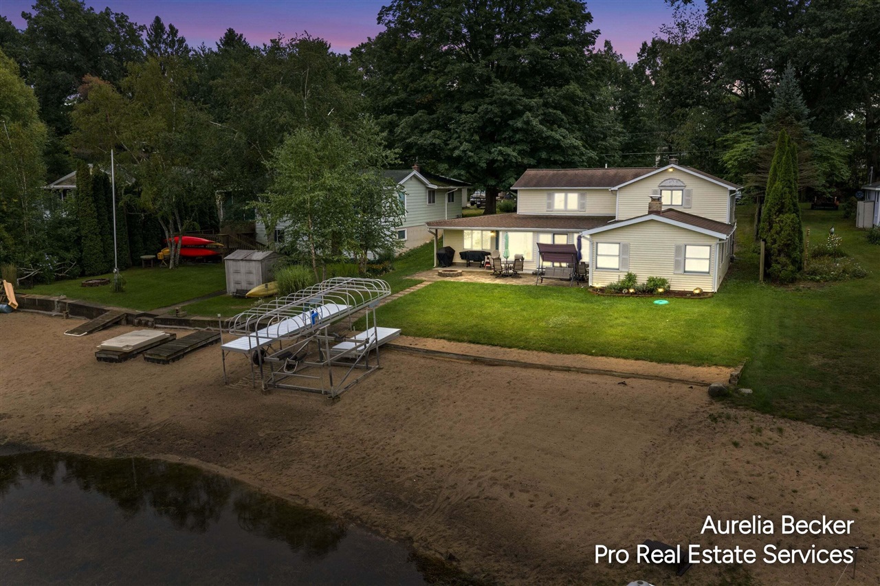 Photo 2 of Single family home for sale at 13555 Sunset Shrs Dr, Cedar Springs, MI 49319 | MLS# 70559058 | Listing updated on 2026-09-16