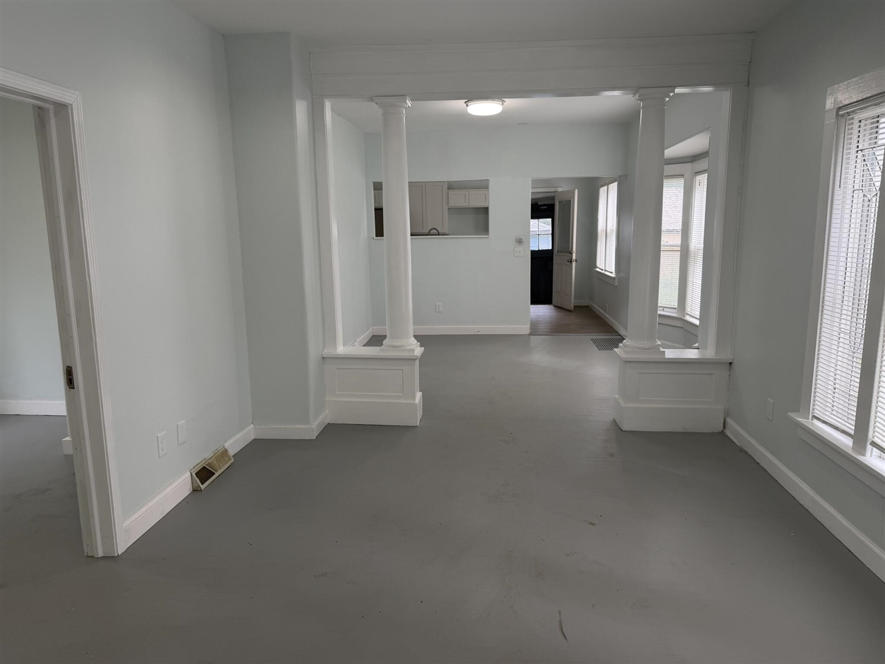 Photo 4 of Multi family home for sale at 1420 Hamilton Ave, Grand Rapids, MI 49504 | MLS# 70559079 | Listing updated on 2026-09-17
