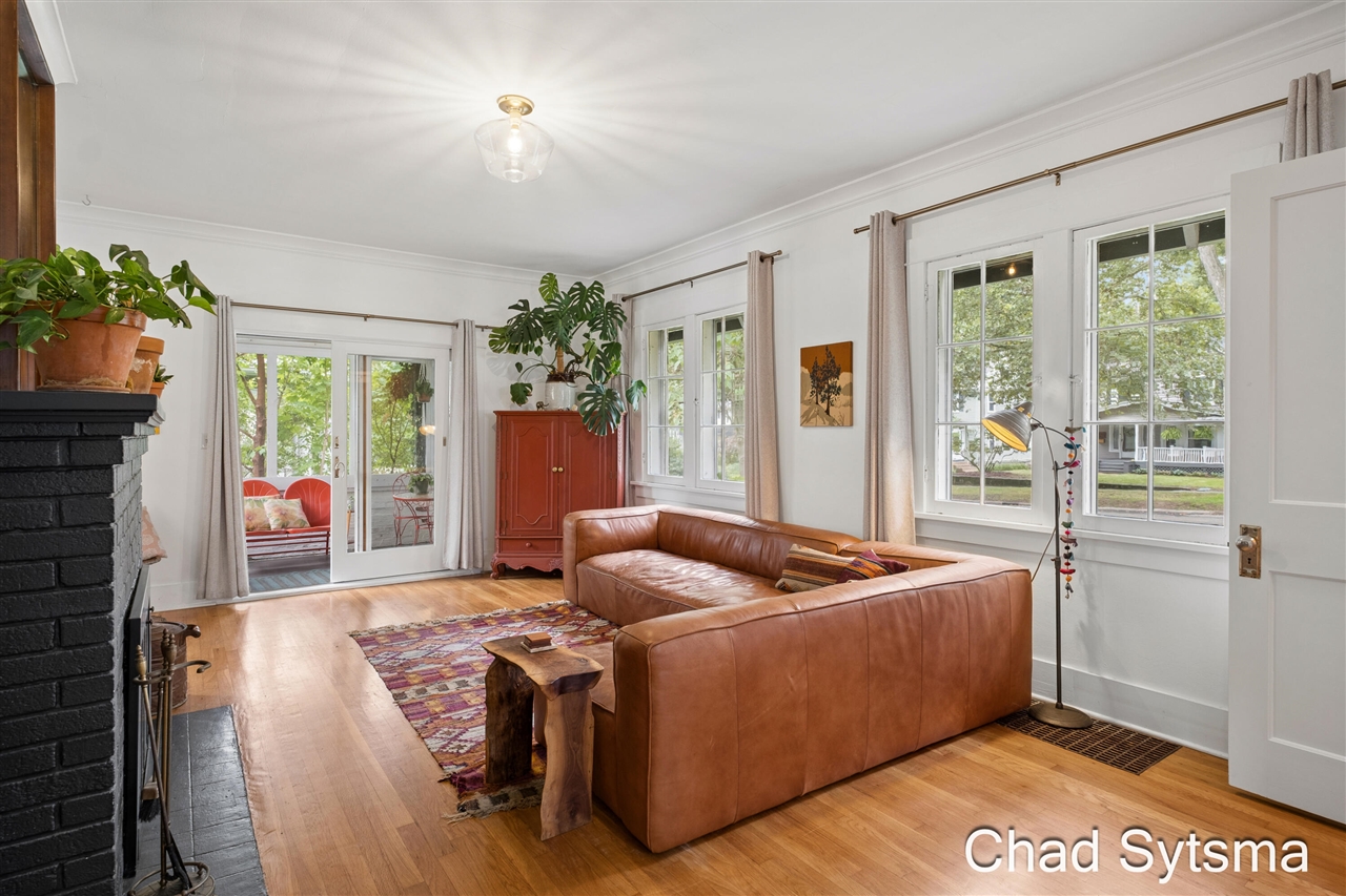 Photo 1 of Single family home for sale at 324 Ball Park Blvd, Grand Rapids, MI 49504 | MLS# 70559087 | Listing updated on 2026-09-18