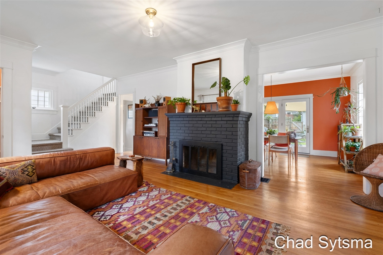 Photo 4 of Single family home for sale at 324 Ball Park Blvd, Grand Rapids, MI 49504 | MLS# 70559087 | Listing updated on 2026-09-18