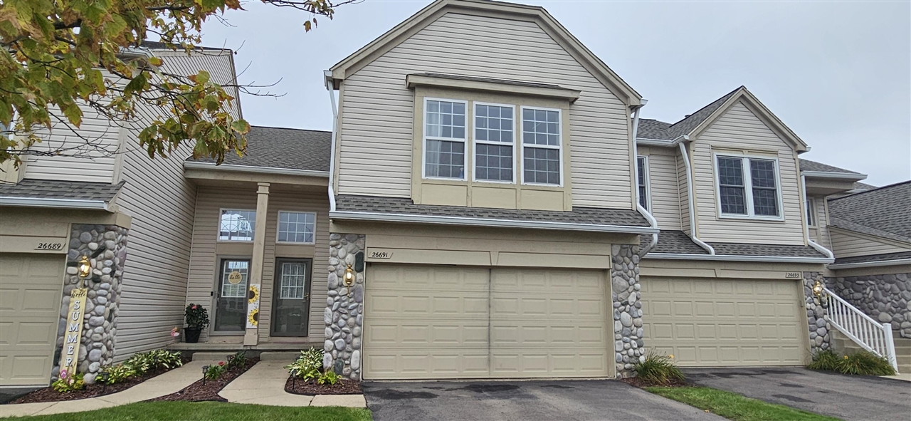 Photo 1 of Sale Pending at 26691 Kirkway Dr, Woodhaven, MI 48183 | MLS# 70559093 | Listing updated on 2026-09-18