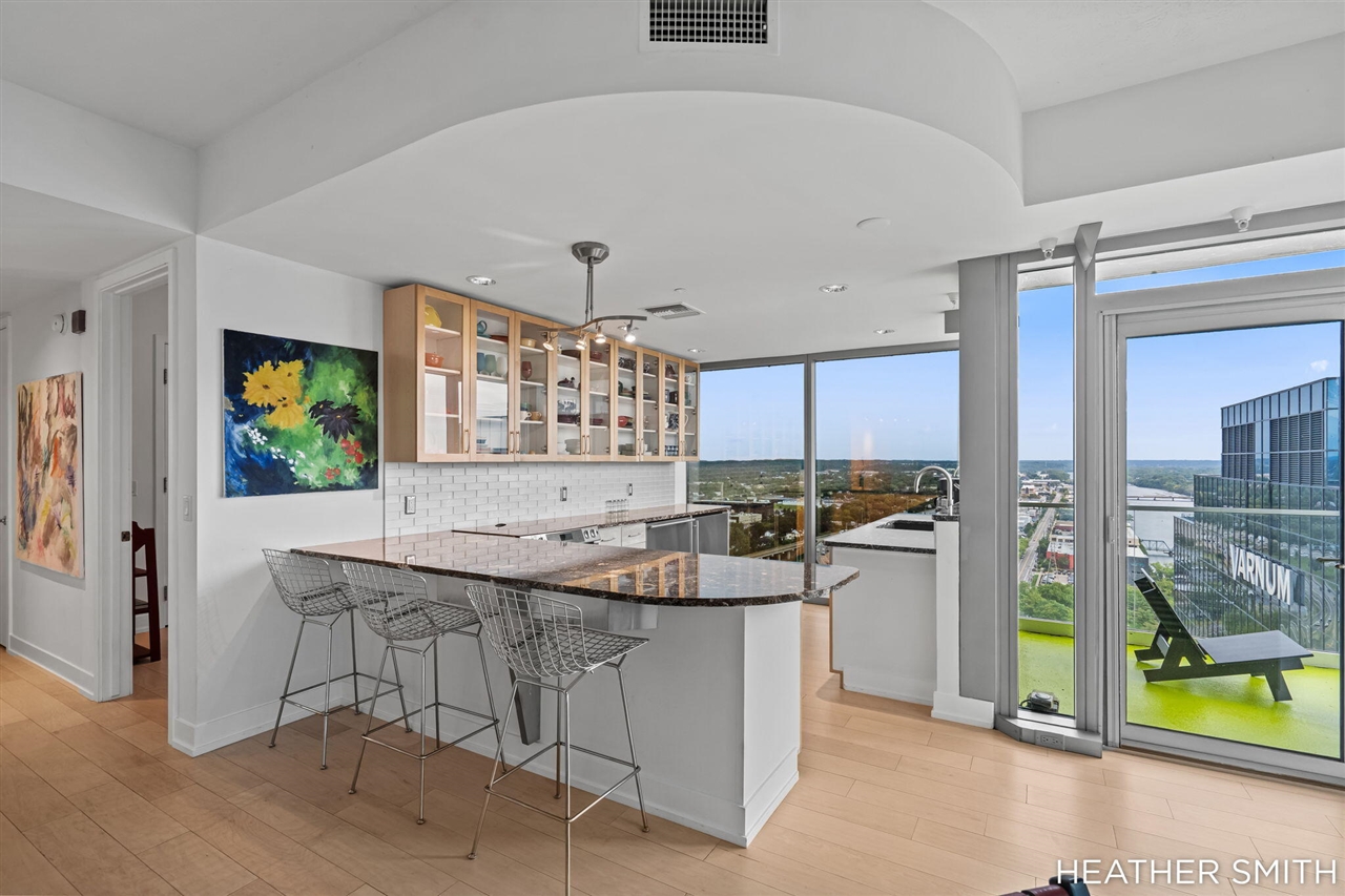 Photo 3 of Condo for sale at 335 Bridge St #2201, Grand Rapids, MI 49504 | MLS# 70559102 | Listing updated on 2026-09-18