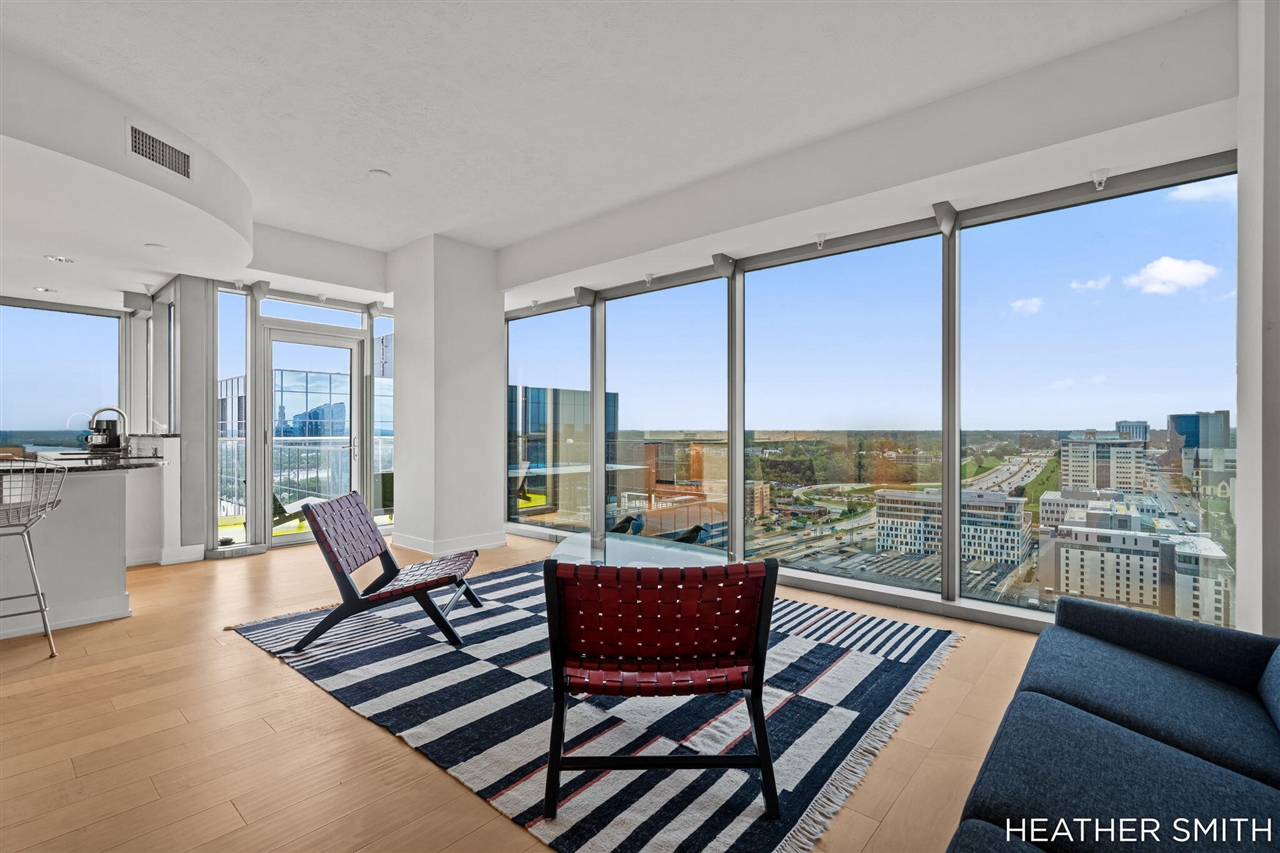 Photo 3 of Condo for sale at 335 Bridge St #2201, Grand Rapids, MI 49504 | MLS# 70559102 | Listing updated on 2026-09-18