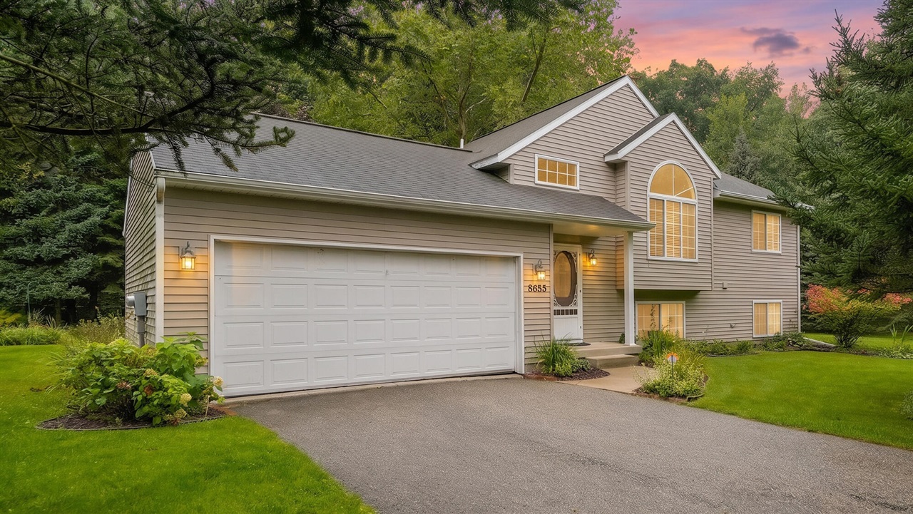 Photo 1 of Single family home for sale at 8655 Wildcat Run Dr, Rockford, MI 49341 | MLS# 70559115 | Listing updated on 2026-09-28