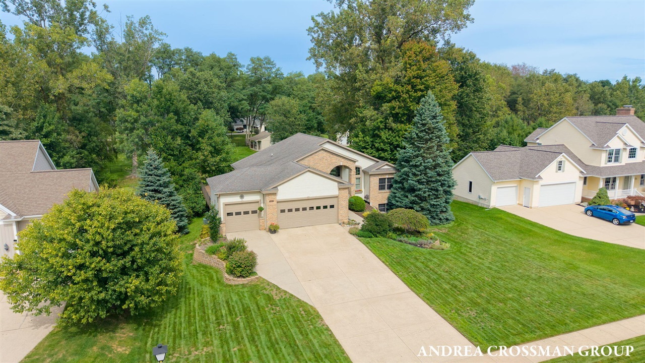 Photo 1 of Single family home for sale at 4557 Penny Ln, Wyoming, MI 49418 | MLS# 70559137 | Listing updated on 2026-10-07