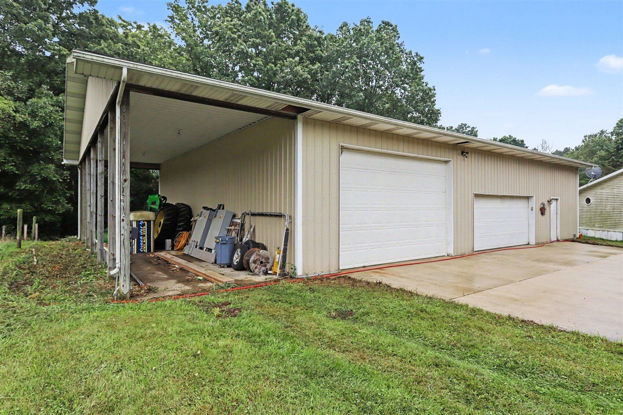 Photo 3 of Sale Pending at 23510 M 78, Battle Creek, MI 49017 | MLS# 70559140 | Listing updated on 2026-09-24