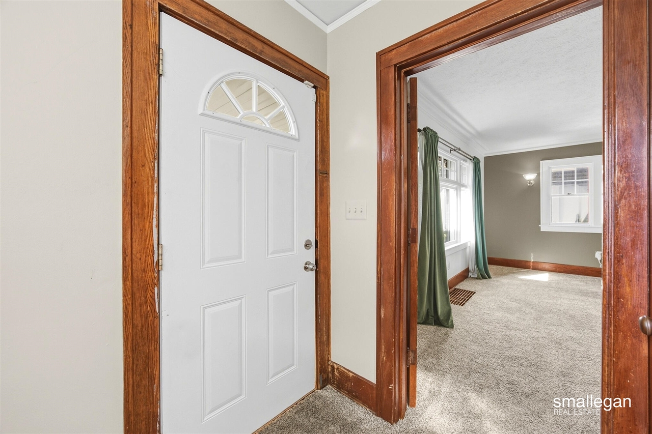 Photo 2 of Single family home for sale at 545 Ardmore St, Grand Rapids, MI 49507 | MLS# 70559142 | Listing updated on 2026-09-18