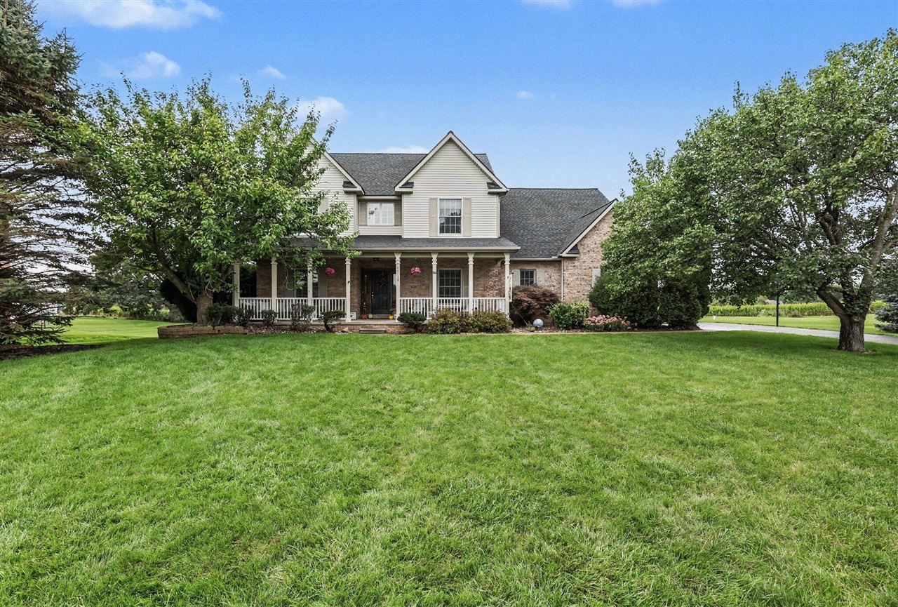 Photo 1 of Single family home for sale at 8463 Trl Ridge, Dexter, MI 48130 | MLS# 70559152 | Listing updated on 2026-09-17