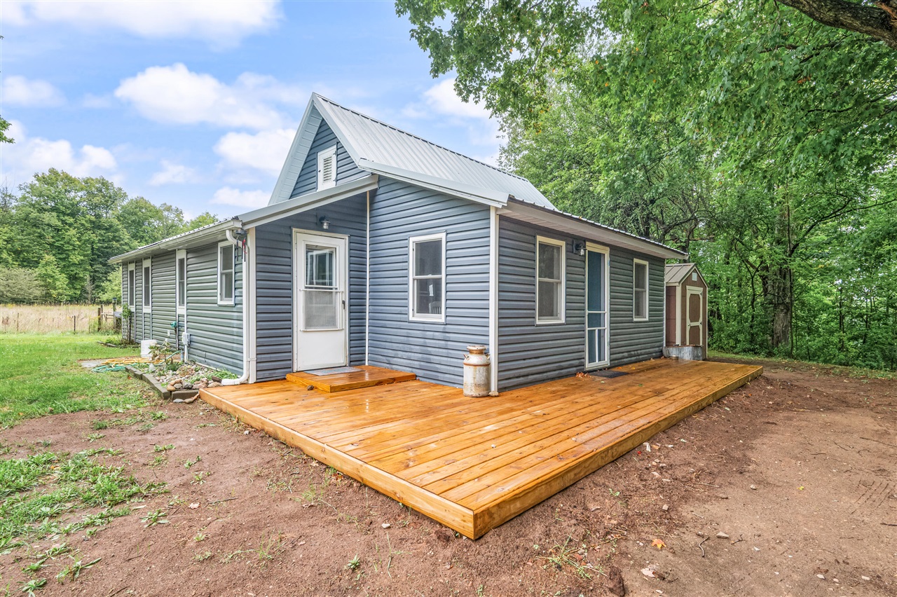 Single family home for sale at 20881 160th Avenue, Big Rapids, MI 49307 | MLS# 70559201
