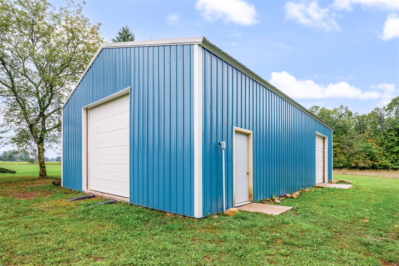 Photo 3 of Single family home for sale at 20881 160th Avenue, Big Rapids, MI 49307 | MLS# 70559201 | Listing updated on 2026-09-17