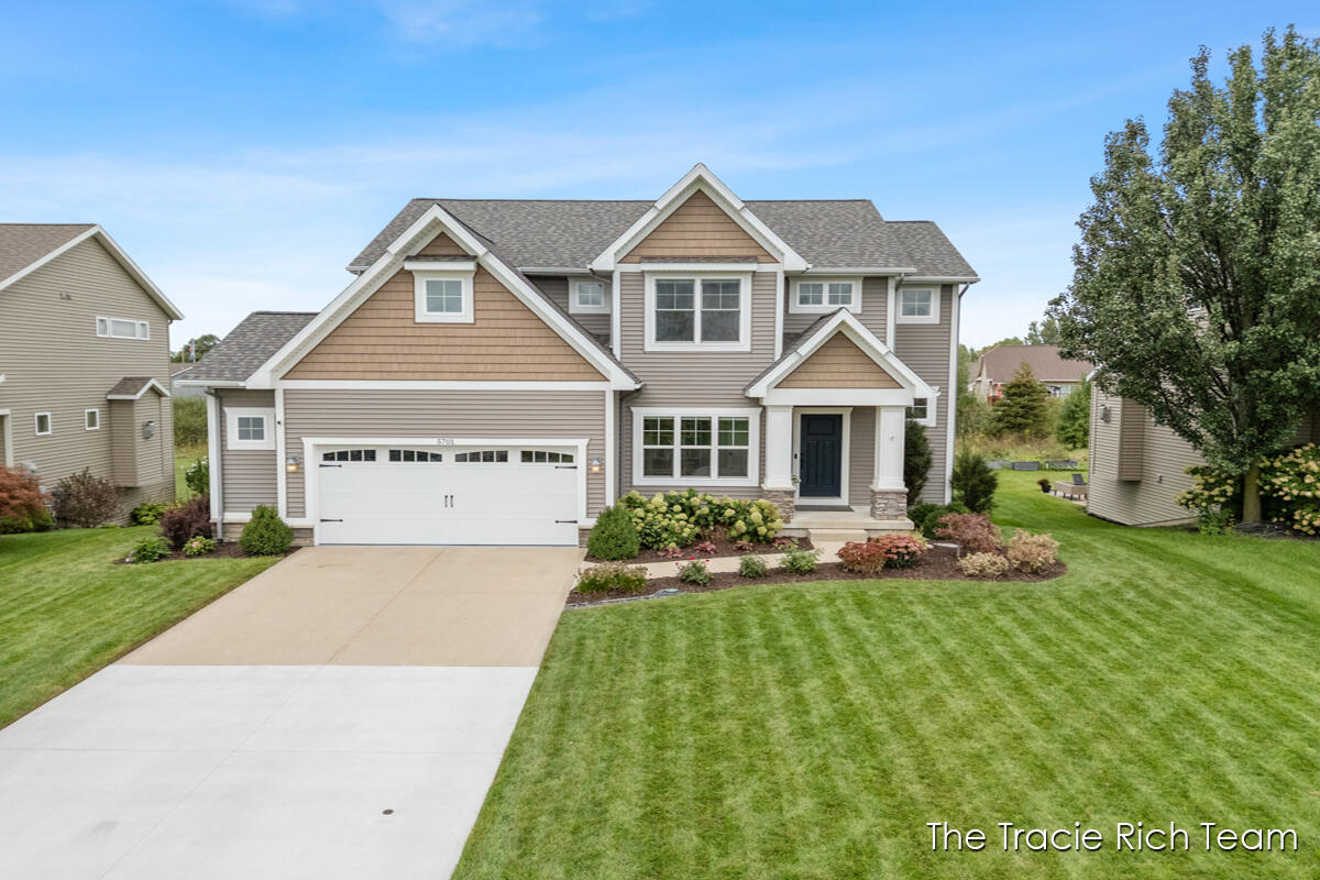 Photo 2 of Single family home for sale at 5701 Copper Ct, Caledonia, MI 49316 | MLS# 70559217 | Listing updated on 2026-09-18