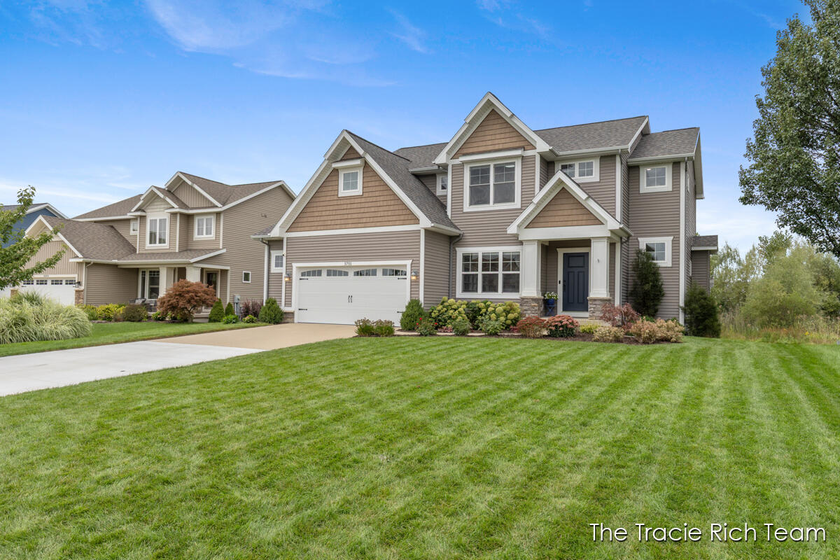 Photo 3 of Single family home for sale at 5701 Copper Ct, Caledonia, MI 49316 | MLS# 70559217 | Listing updated on 2026-09-18