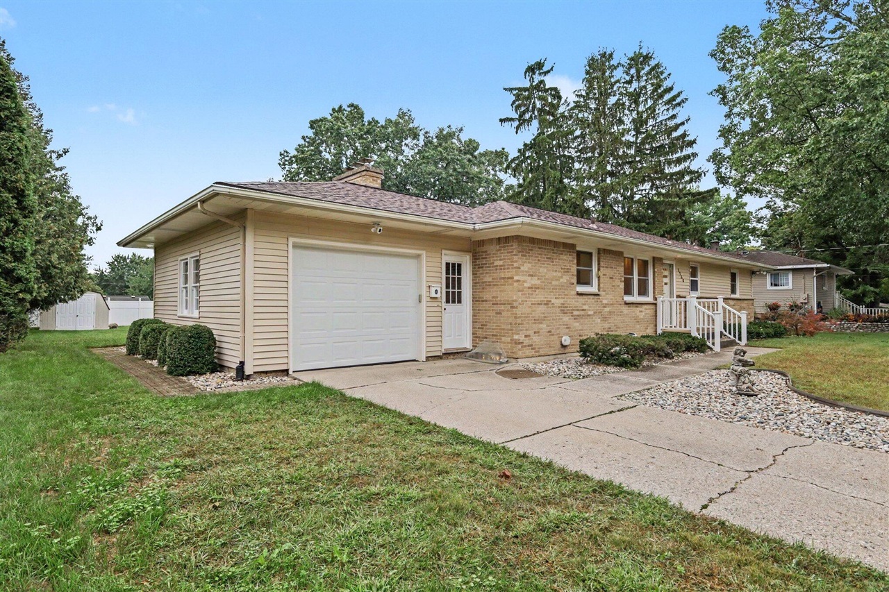 Photo 1 of Single family home for sale at 1736 7th Street, Grand Rapids, MI 49504 | MLS# 70559224 | Listing updated on 2026-09-17