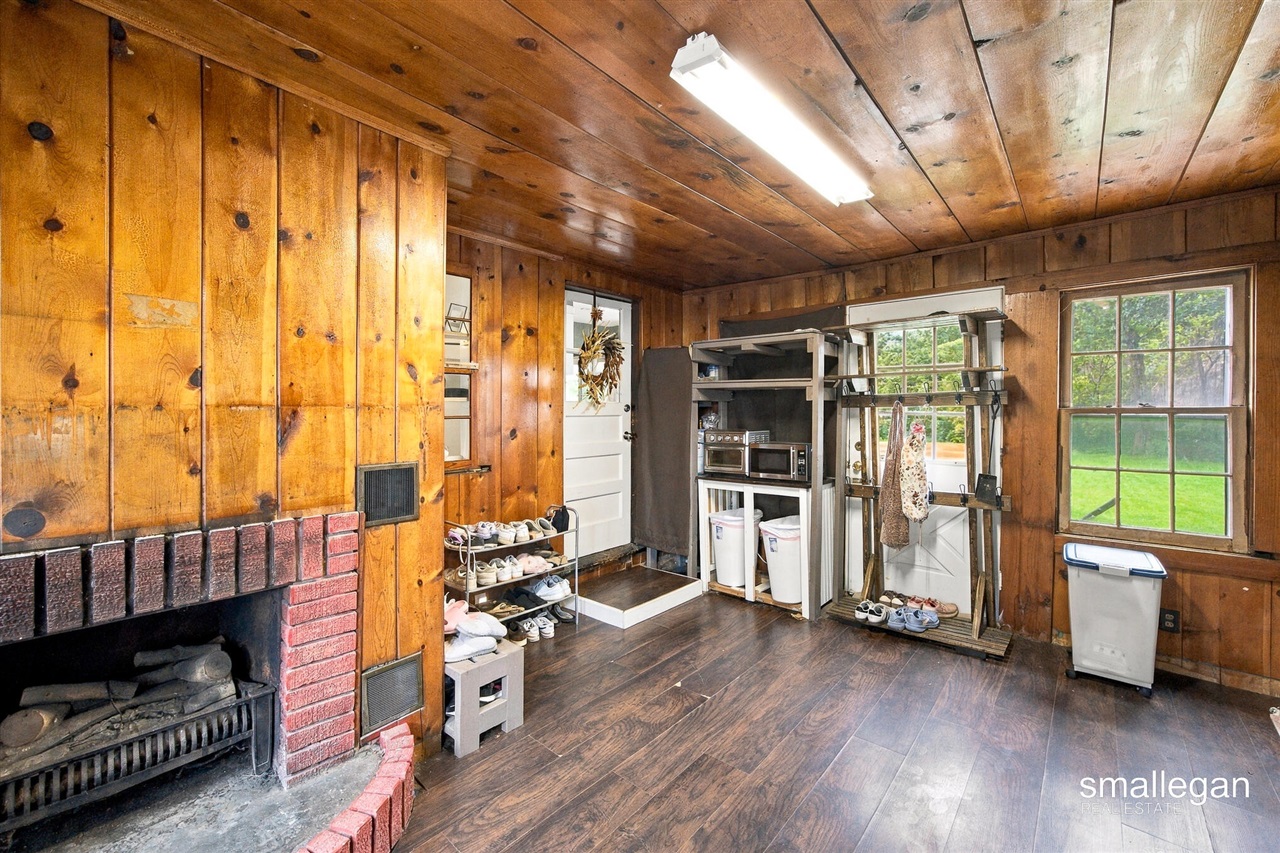 Photo 3 of Single family home for sale at 1374 36th Street, Grand Rapids, MI 49508 | MLS# 70559248 | Listing updated on 2026-09-17