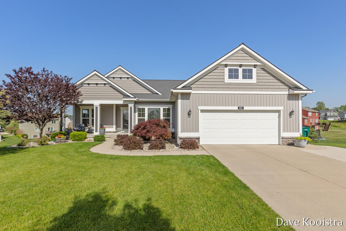 Photo 1 of Single family home for sale at 1011 Dreamfield Dr, Byron Center, MI 49315 | MLS# 70559258 | Listing updated on 2026-10-05