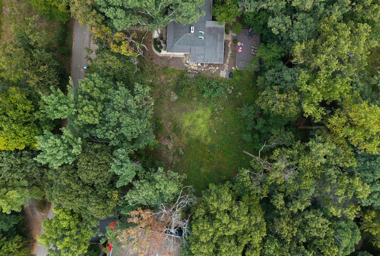 Photo 2 of Land for sale at 14440 Ridgeview Dr, New Buffalo, MI 49117 | MLS# 70559357 | Listing updated on 2026-09-18