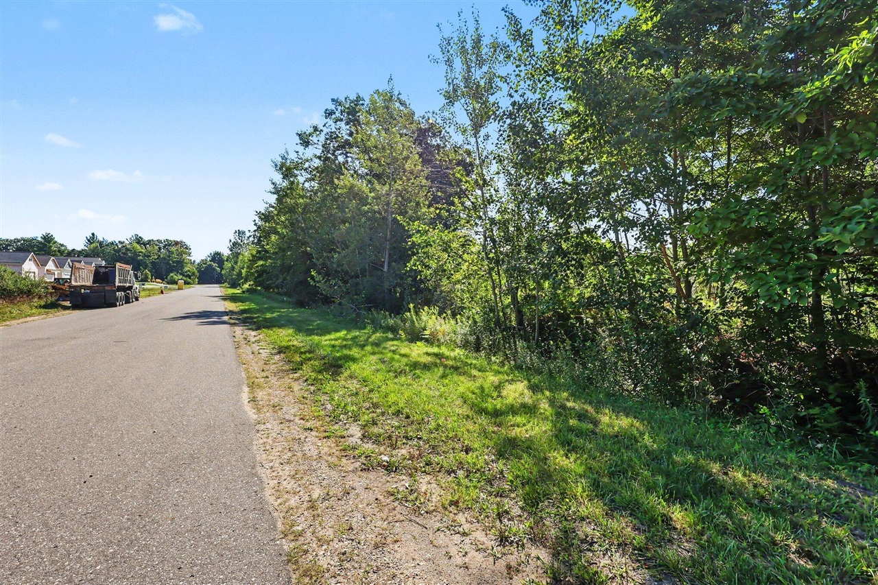 Photo 3 of Land for sale at Vacant 168th Avenue, Spring Lake, MI 49456 | MLS# 70559381 | Listing updated on 2026-09-18