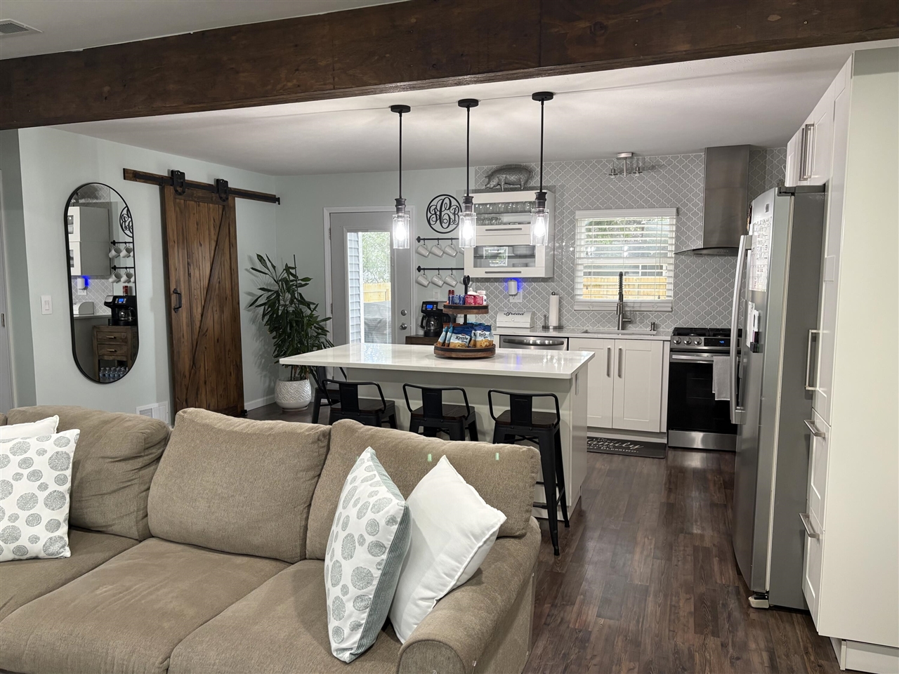 Photo 3 of Single family home for sale at 511 Clayton Ave, Grand Rapids, MI 49534 | MLS# 70559403 | Listing updated on 2026-09-18