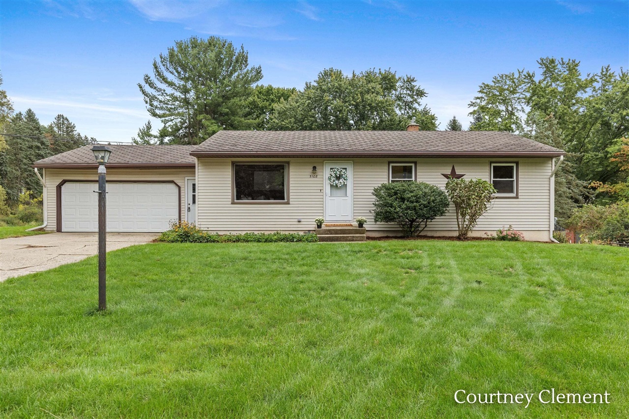 Photo 1 of Sale Pending at 5108 Pleasant Crk Ave, Comstock Park, MI 49321 | MLS# 70559451 | Listing updated on 2026-10-03