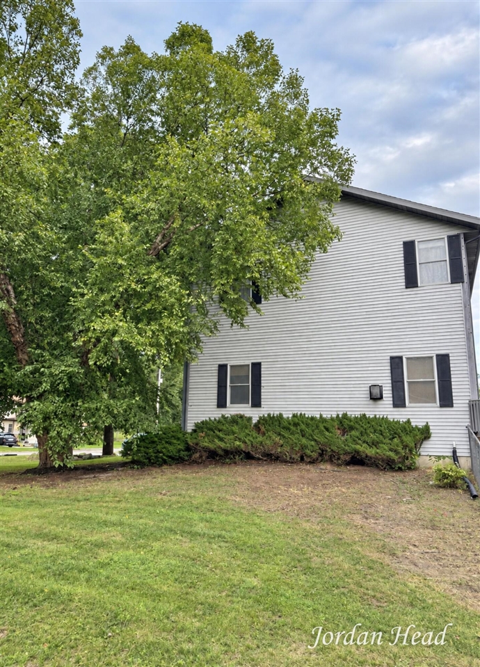 Photo 3 of Single family home for sale at 3160 Ripley St, Belmont, MI 49306 | MLS# 70559492 | Listing updated on 2026-10-05