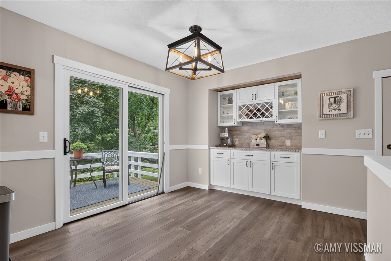 Photo 4 of Sale Pending at 3688 Oak Meadow Ln, Lowell, MI 49331 | MLS# 70559550 | Listing updated on 2026-10-03