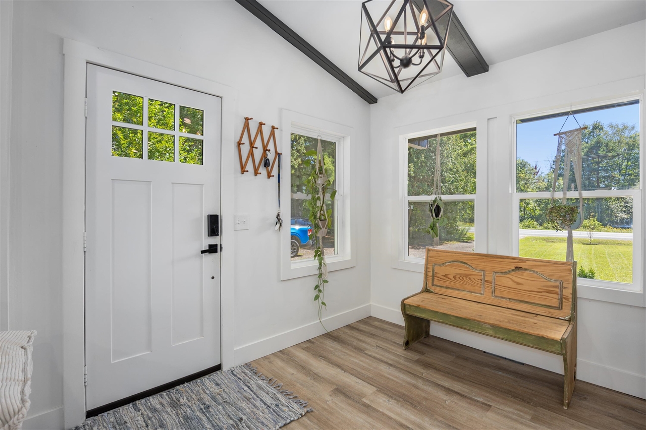 Photo 3 of Single family home for sale at 3233 13 Mile Rd, Rockford, MI 49341 | MLS# 70559563 | Listing updated on 2026-09-25