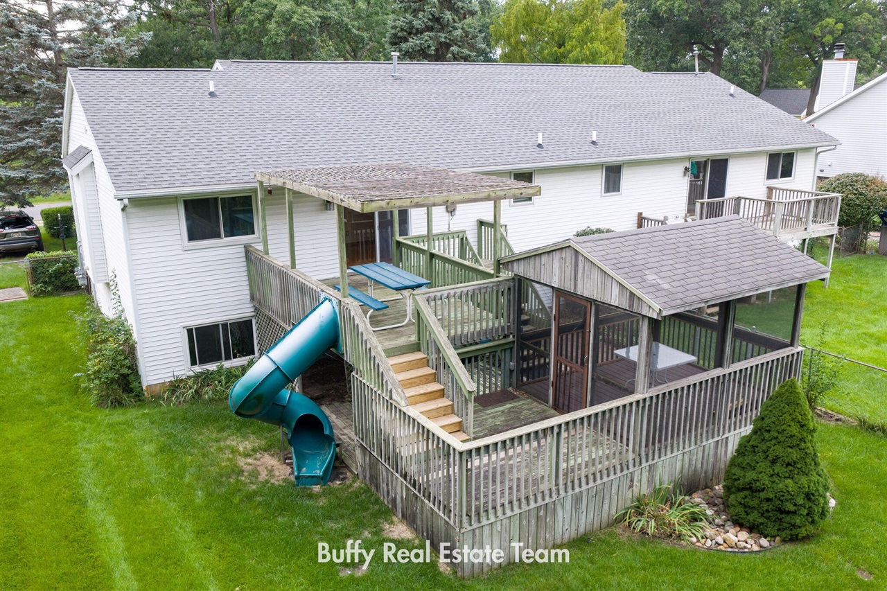 Photo 3 of Multi family home for sale at 1362/1366 Sauter St, Muskegon, MI 49442 | MLS# 70559621 | Listing updated on 2026-09-19