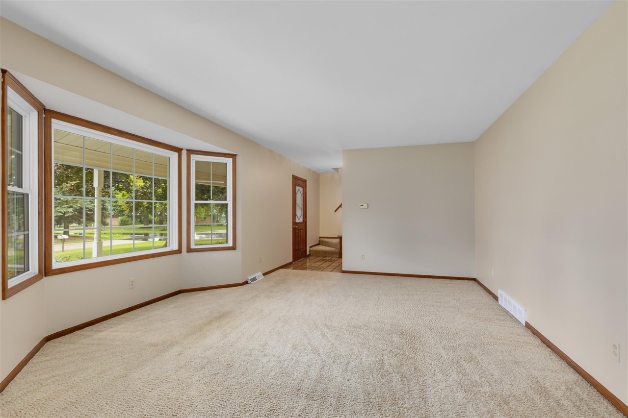 Photo 3 of Single family home for sale at 35 W Clark St, Kent City, MI 49330 | MLS# 70559679 | Listing updated on 2026-09-29