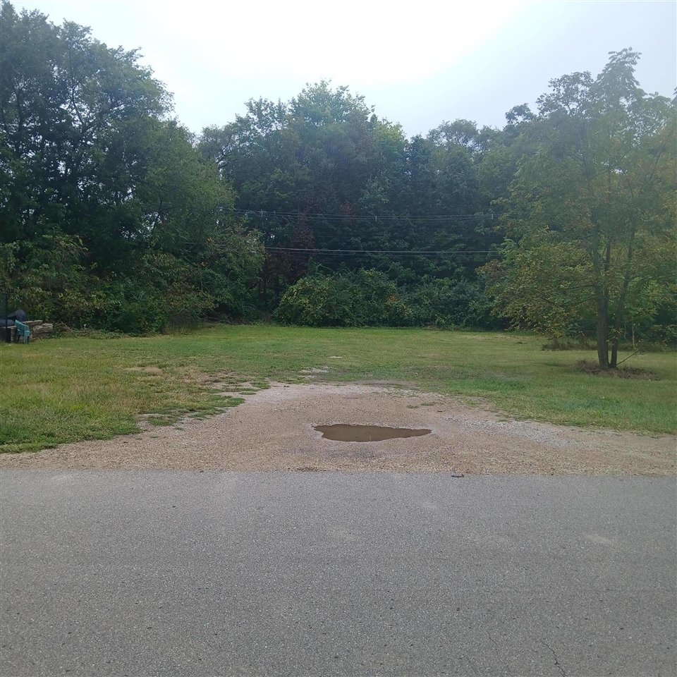 Photo 1 of Land for sale at 138 Bradford Rd, Benton Harbor, MI 49022 | MLS# 70559711 | Listing updated on 2026-09-19