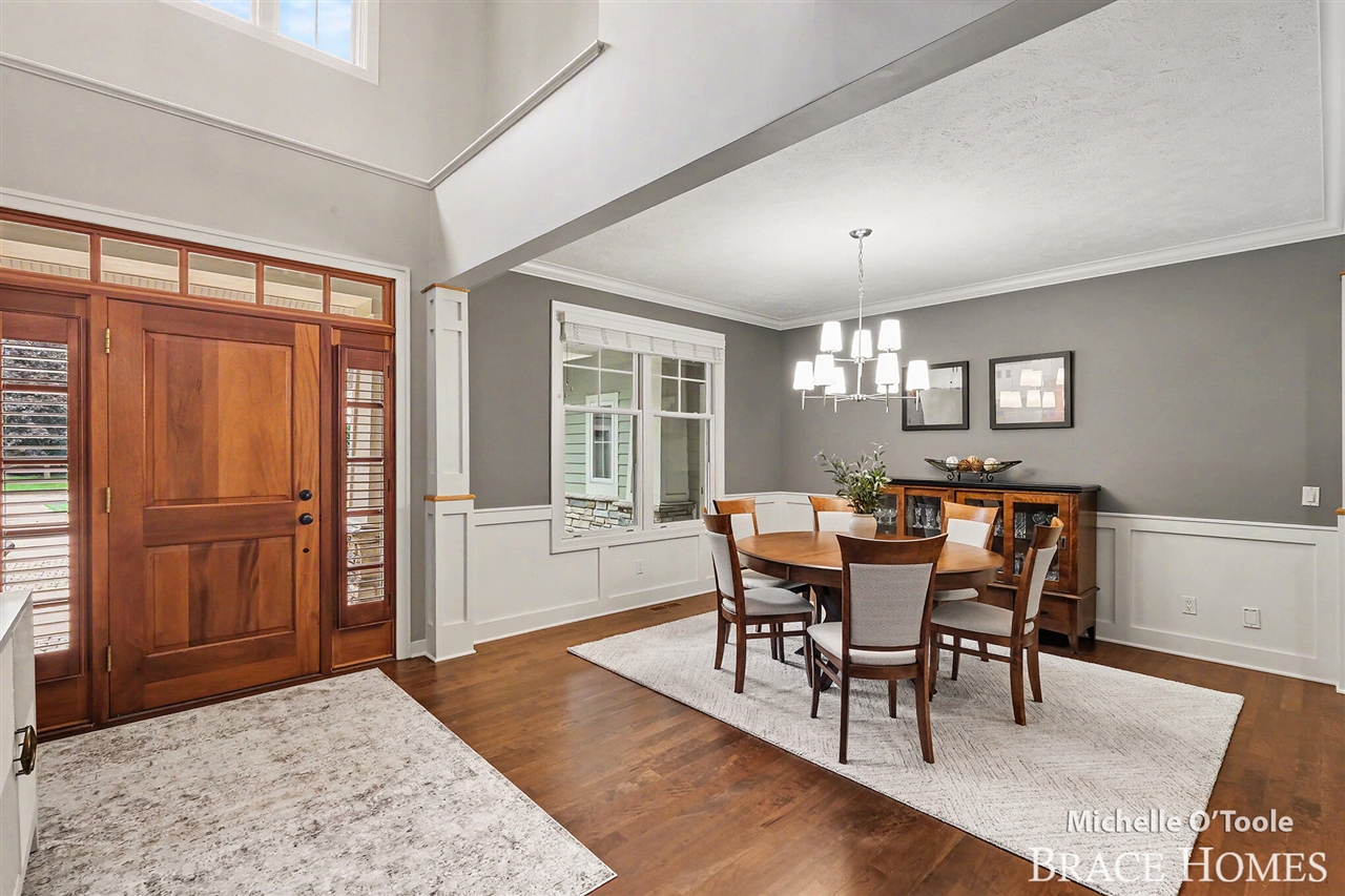Photo 3 of Single family home for sale at 4260 S Oak Pointe Ct, Grand Rapids, MI 49525 | MLS# 70559736 | Listing updated on 2026-10-06