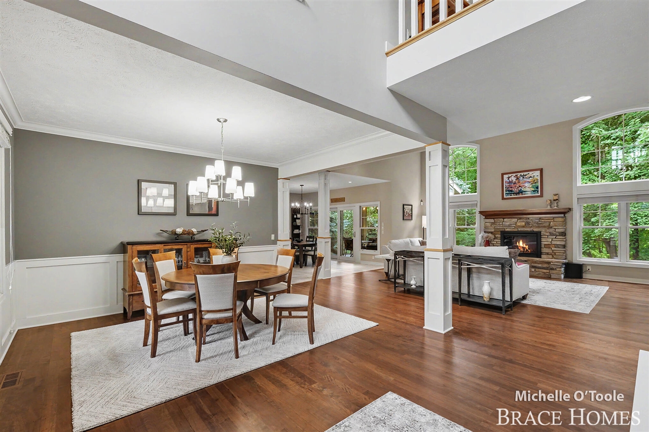 Photo 4 of Single family home for sale at 4260 S Oak Pointe Ct, Grand Rapids, MI 49525 | MLS# 70559736 | Listing updated on 2026-10-06
