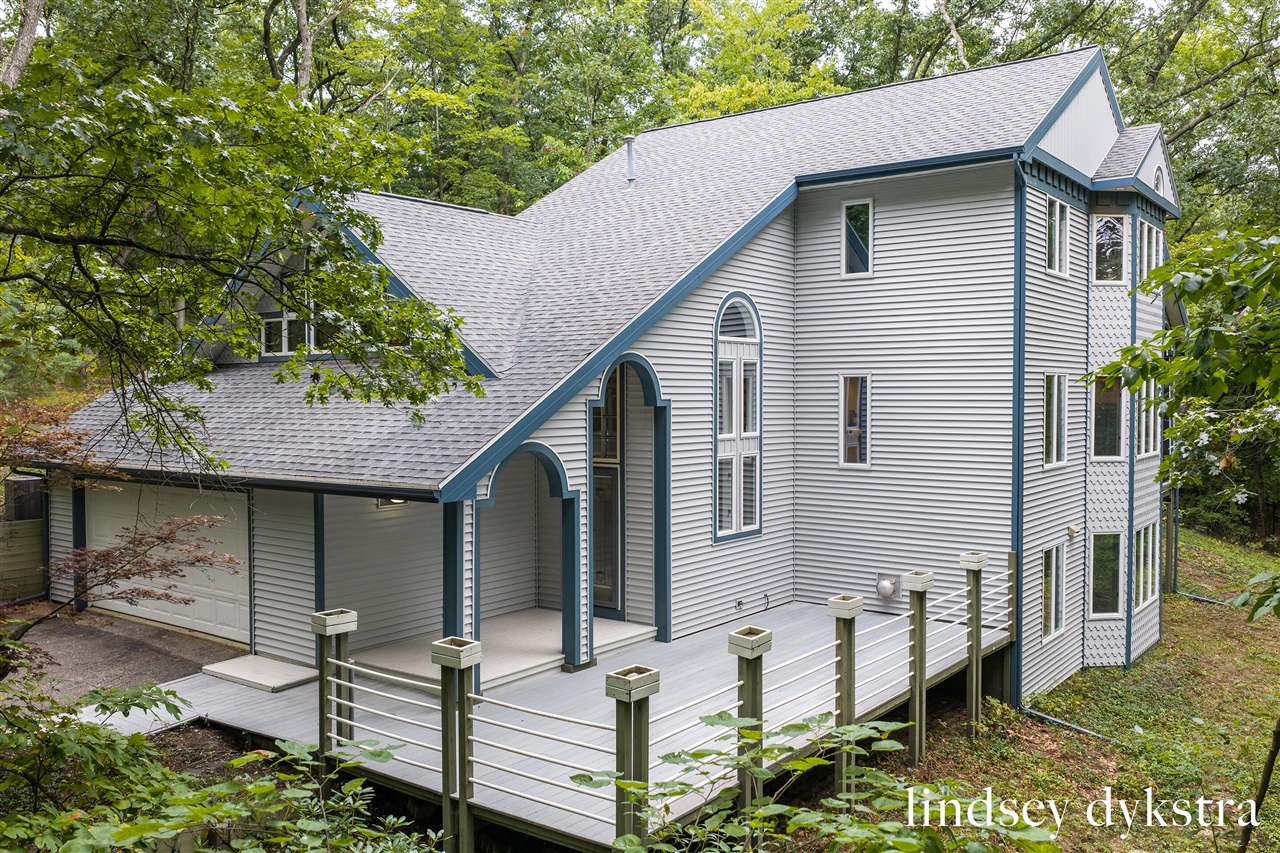Photo 3 of Single family home for sale at 6803 Blue Ridge Dr, Belmont, MI 49306 | MLS# 70559905 | Listing updated on 2026-10-06