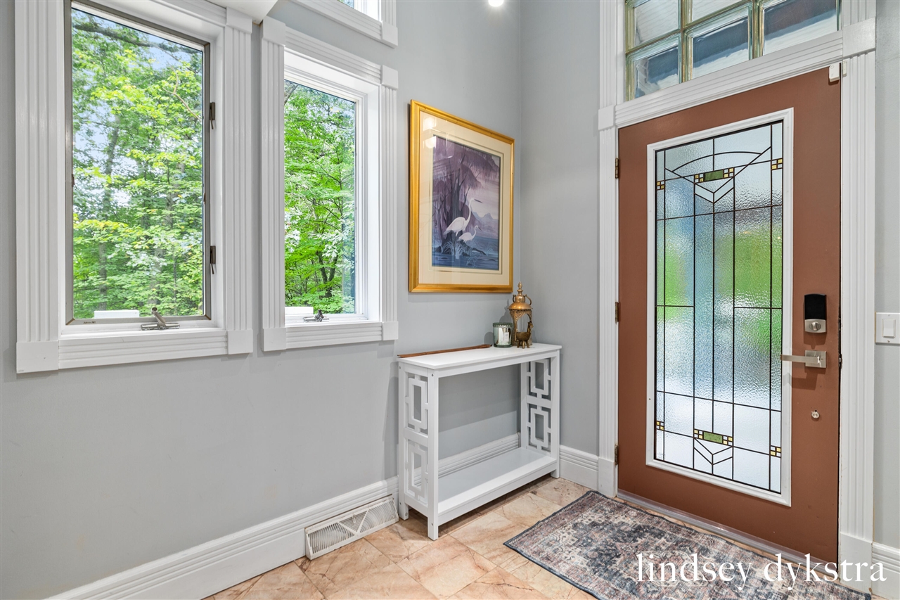 Photo 4 of Single family home for sale at 6803 Blue Ridge Dr, Belmont, MI 49306 | MLS# 70559905 | Listing updated on 2026-10-06