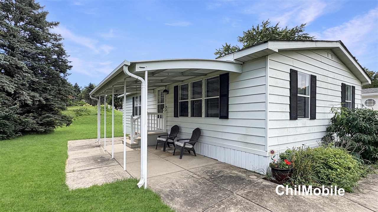Photo 2 of Single family home for sale at 7831 Tree Swallow Dr, Grand Rapids, MI 49508 | MLS# 70559938 | Listing updated on 2026-09-28