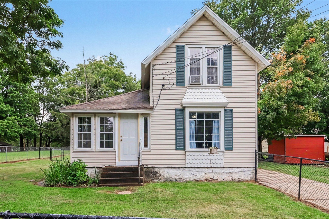 Photo 2 of Sale Pending at 21972 Bedford Rd, Battle Creek, MI 49017 | MLS# 70559948 | Listing updated on 2026-09-24