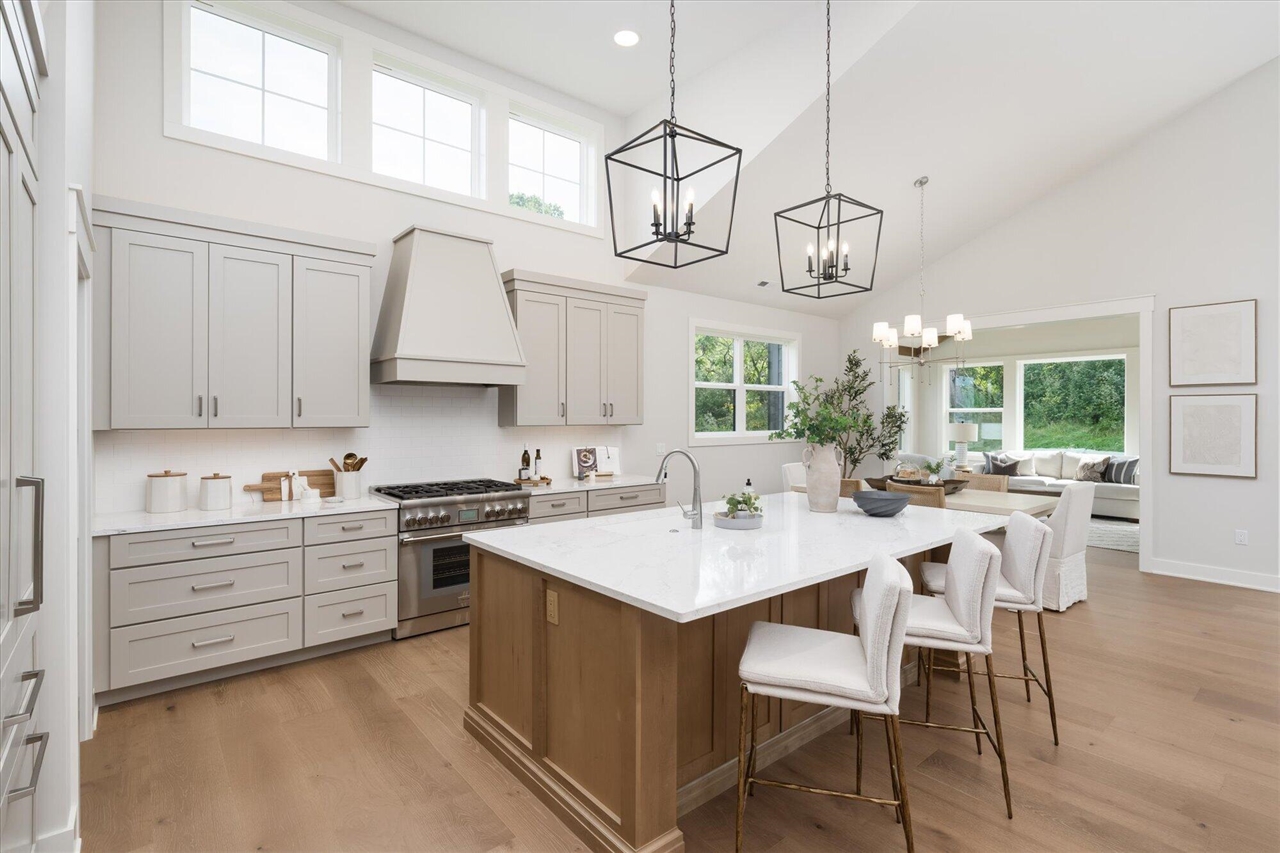 Photo 2 of Single family home for sale at 4704 Knapp Blf Dr, Grand Rapids, MI 49525 | MLS# 70560018 | Listing updated on 2026-09-22