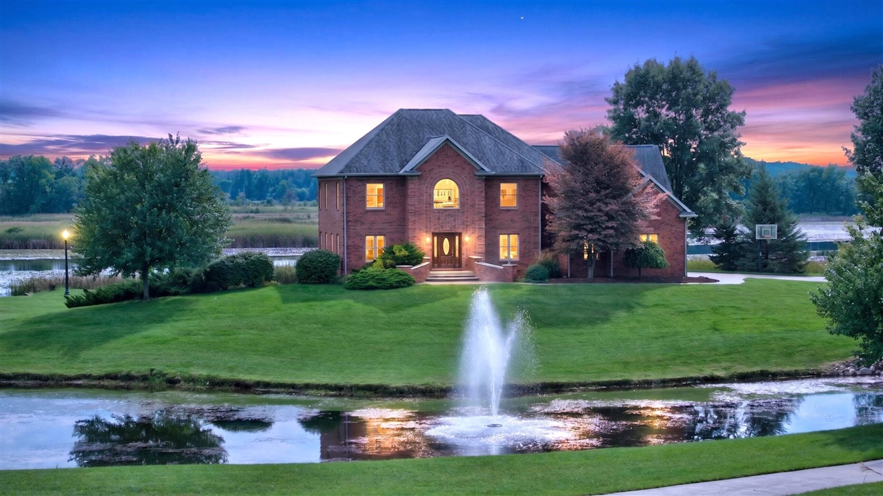 Photo 1 of Single family home for sale at 6831 Price Lake Dr, Jackson, MI 49201 | MLS# 70560028 | Listing updated on 2026-09-22