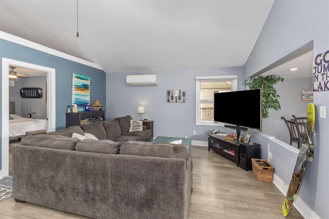 Photo 4 of Single family home for sale at 800 Kimberly Dr, Sparta, MI 49345 | MLS# 70560035 | Listing updated on 2026-10-02