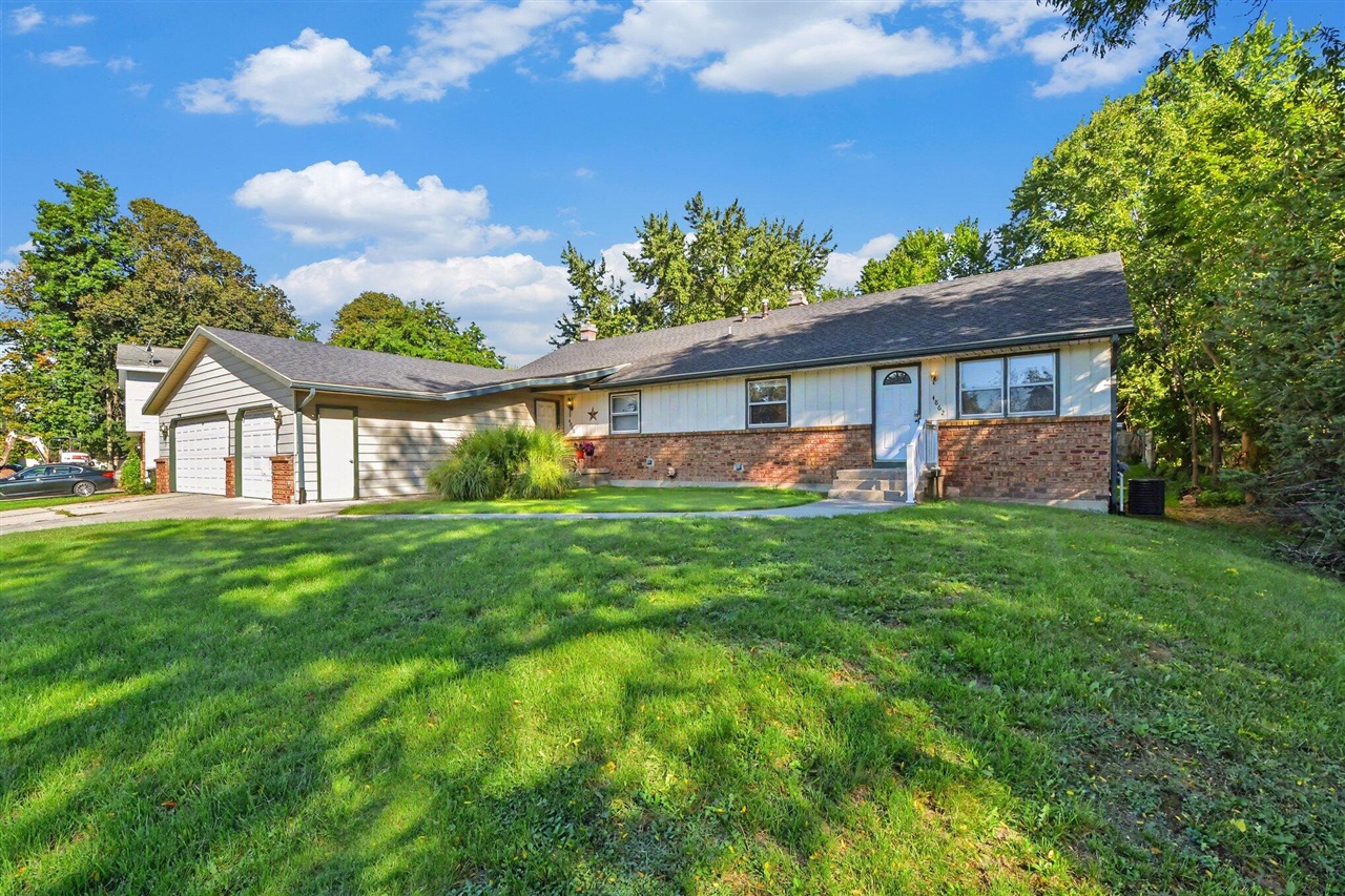Multi family home for sale at 4860 Stauffer Ave, Grand Rapids, MI 49508 | MLS# 70560075