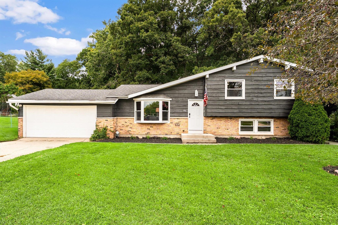 Photo 1 of Single family home for sale at 193 Lantern Dr, Comstock Park, MI 49321 | MLS# 70560082 | Listing updated on 2026-10-07